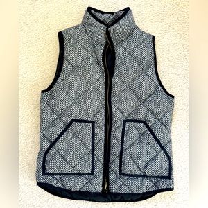 J. Crew Factory - Black and Cream tweed pattern/herringbone field vest - size S